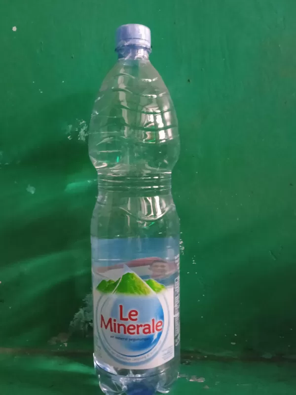 Air le mineral btl isi 600ml