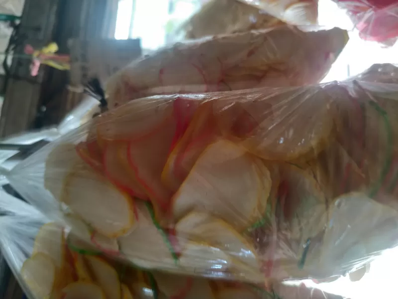 Krupuk bawang skm