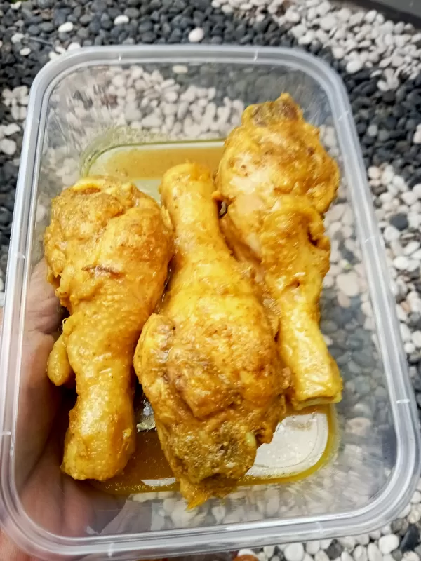 Ayam ungkep paha pentung