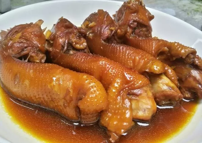 Kepala ayam bacem