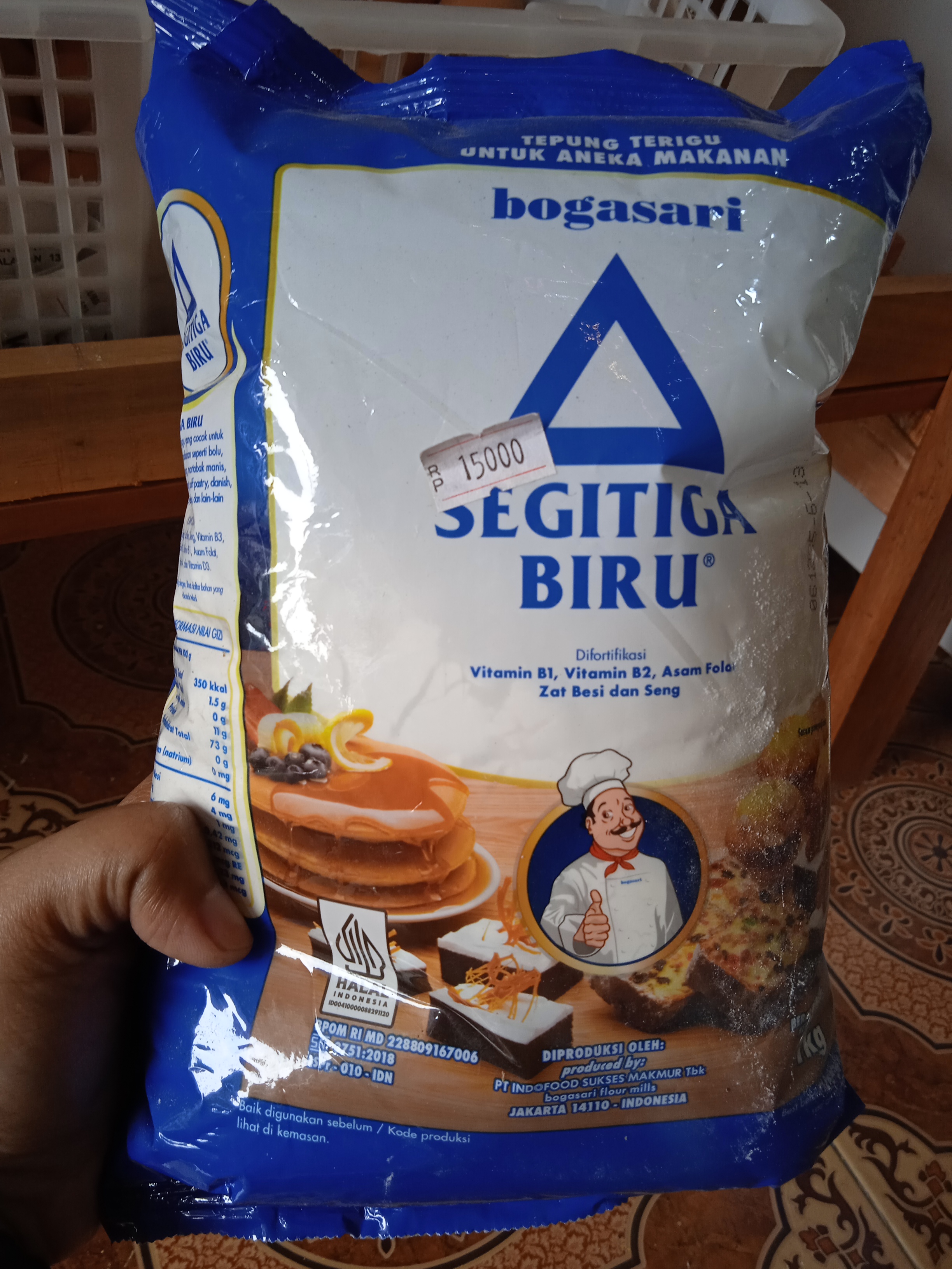 Tepung terigu bogasari 1kg