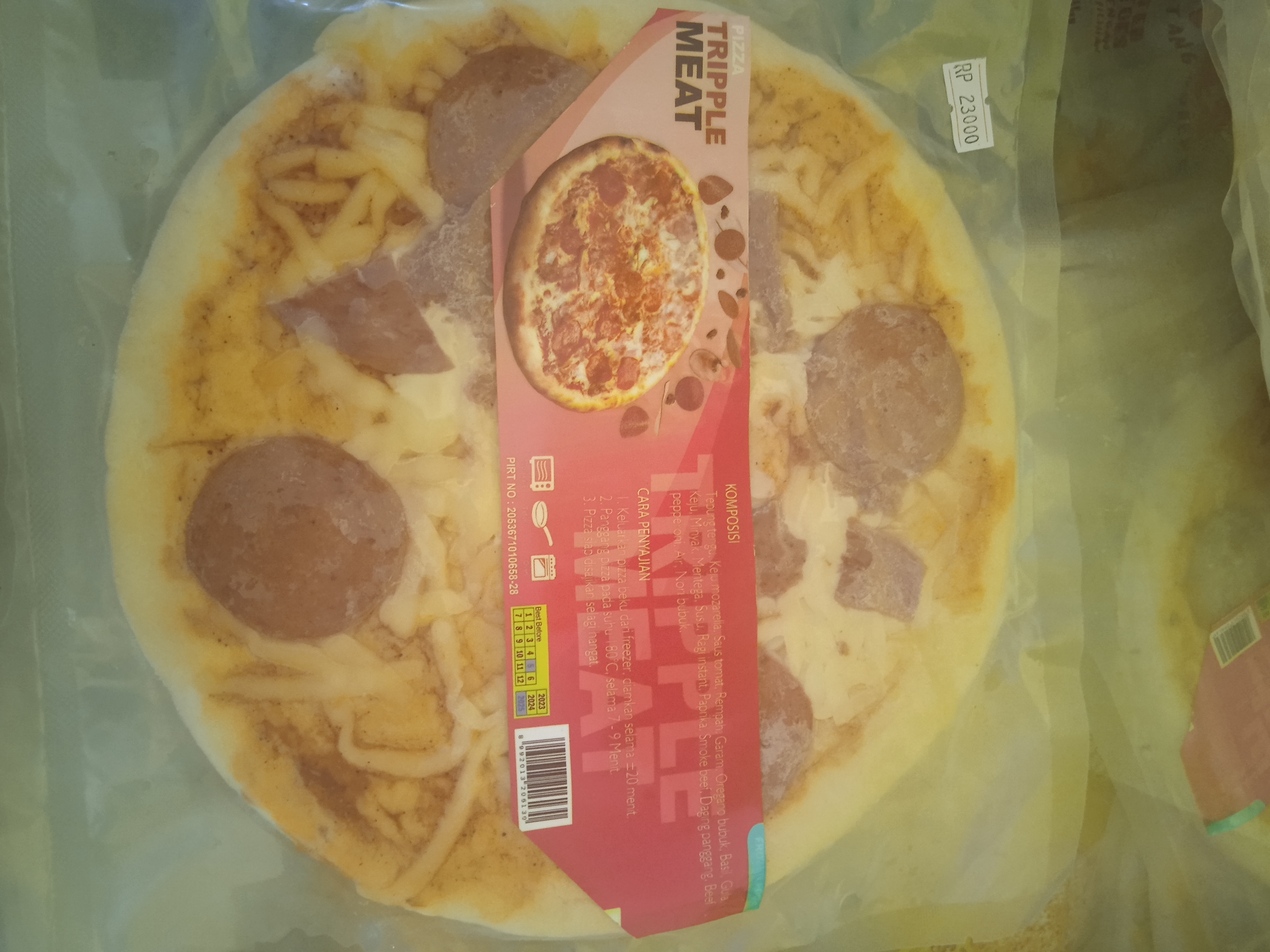 Pizza frozen tripple meat