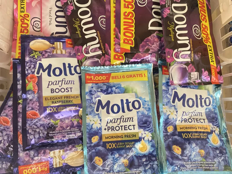 Molto Pewangi Pakaian
