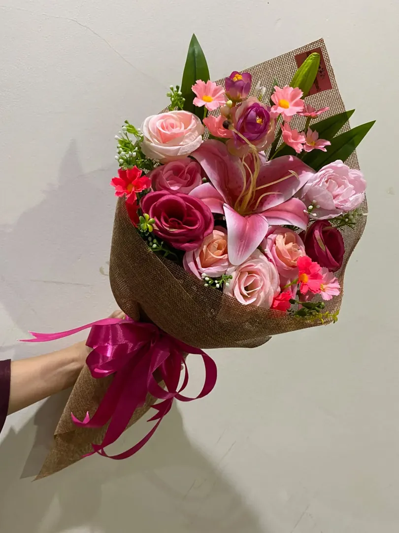 Buket Bunga Mix Kertas Kraft