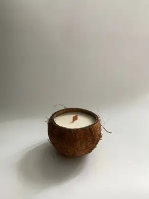 Lilin Aromaterapi Batok Kelapa