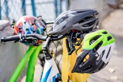 Helm Sepeda