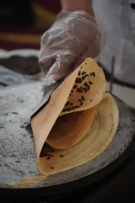 Martabak Tipis Kering Coklat