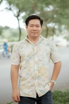 Kemeja Batik Krem Motif Bunga