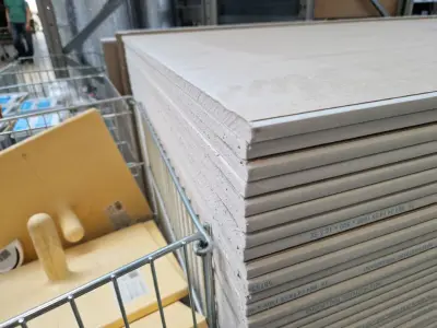 Papan Gypsum 9 mm (120 x 240 cm)