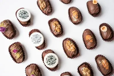 Coklat Kurma Isi Kacang 250 gr