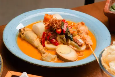 Lontong Sayur Padang