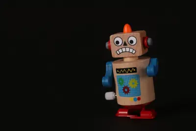 Robot Kaleng Klasik