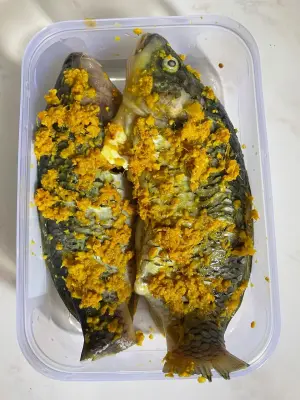 Ikan Mas bumbu 1kg isi 3 ekor
