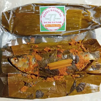 Pepes Bandeng Duri Lunak