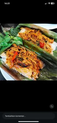 Nasi uduk bakar
