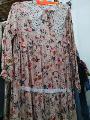 Gaun cantik
