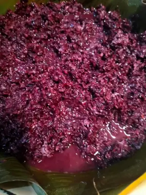 Tapai ketan hitam