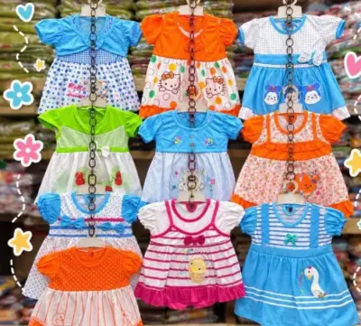 Set bayi cewe (0-4 bln)