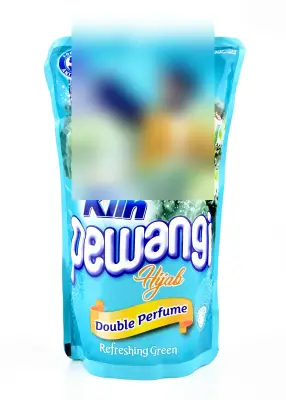 So Klin Pewangi Pakaian Hijab Refressing Green Tea Reffil 780ml