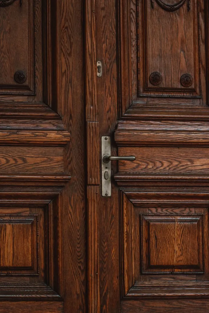 Pintu Kayu Panel