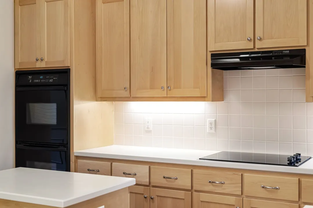 Kitchen Set Kayu (per meter)