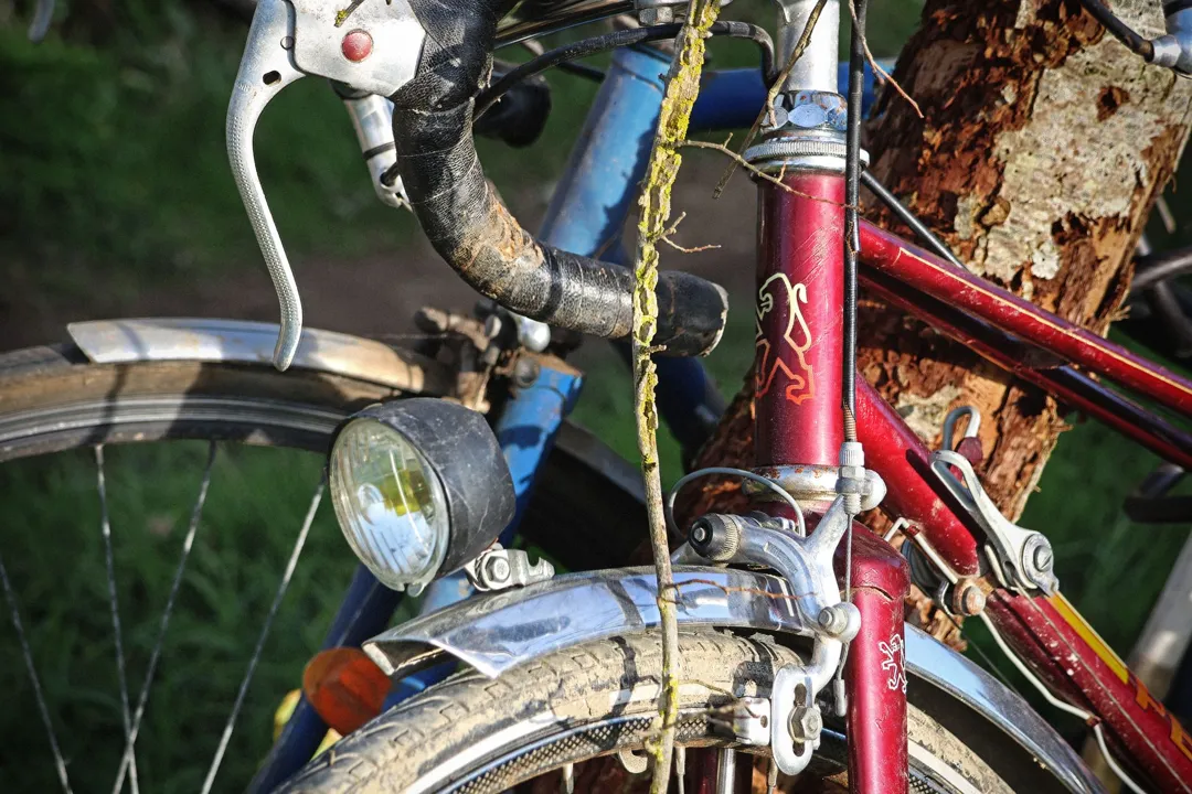 Lampu Depan Sepeda Klasik