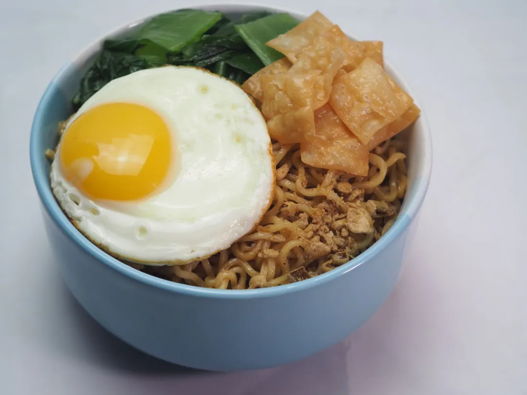 Mie Ayam Telur Ceplok