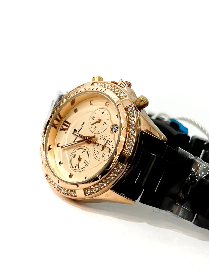 Jam Tangan Chronograph Gold