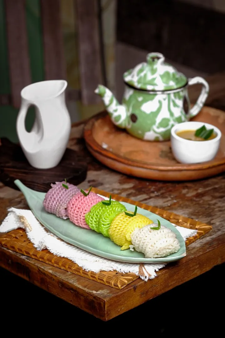 Kue Lapis Pelangi