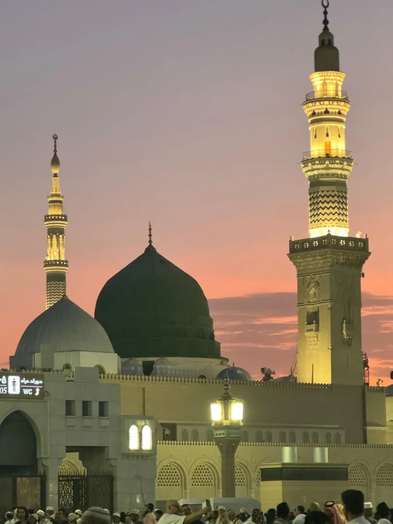 Paket Umroh Akhir Tahun 12 Hari