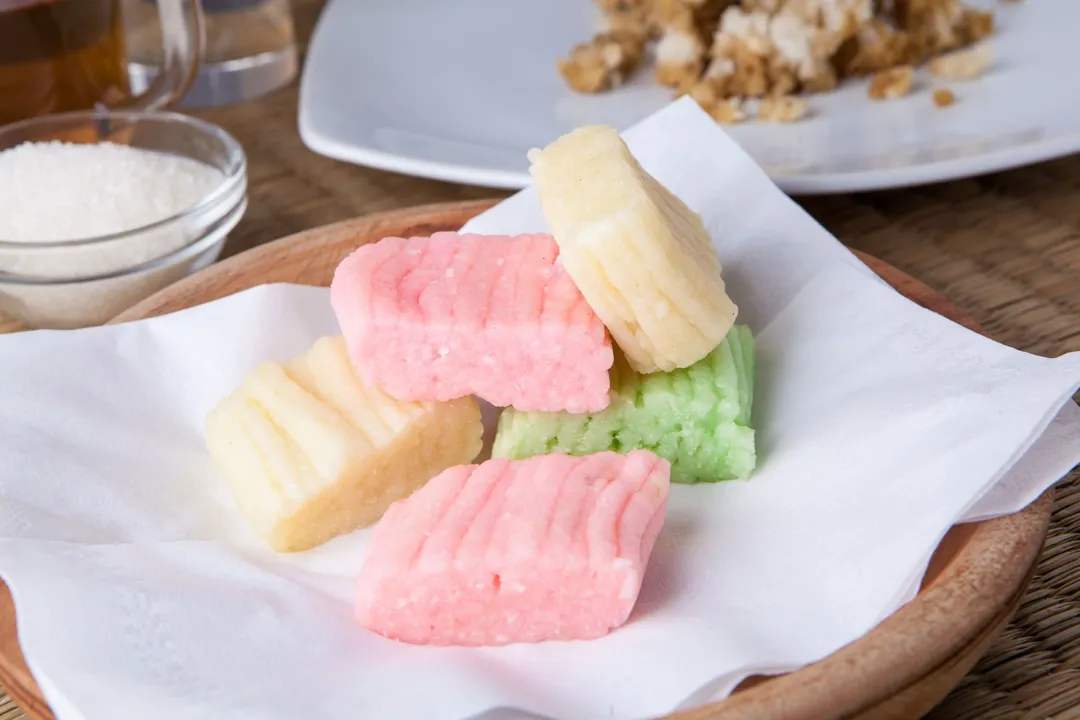 Kue Mangkok / Kue Lapis Warna