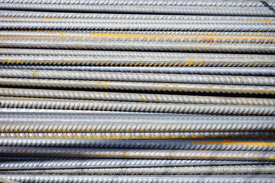 Besi Beton 10 mm
