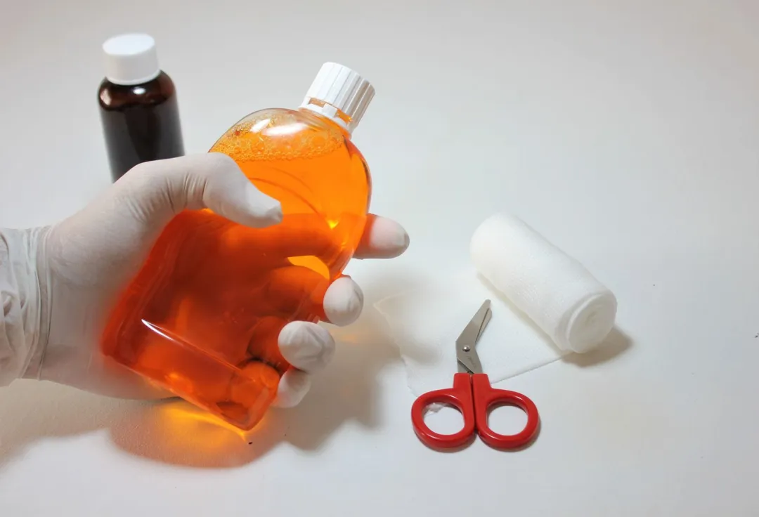 Obat Kumur Antiseptik