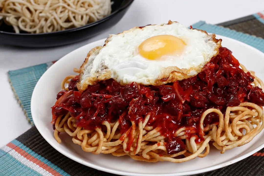 Mie Goreng Pedas Telur