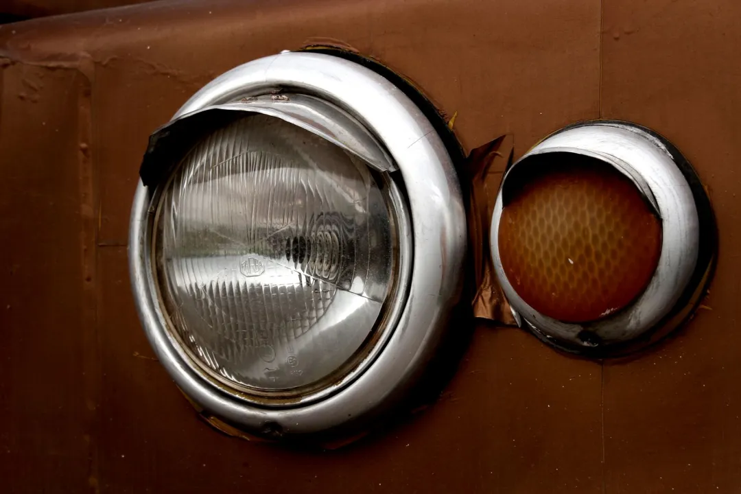 Lampu Depan Bulat