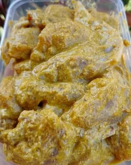 Ayam bawang putih frozen