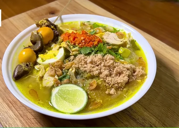 Soto ayam Lamongan