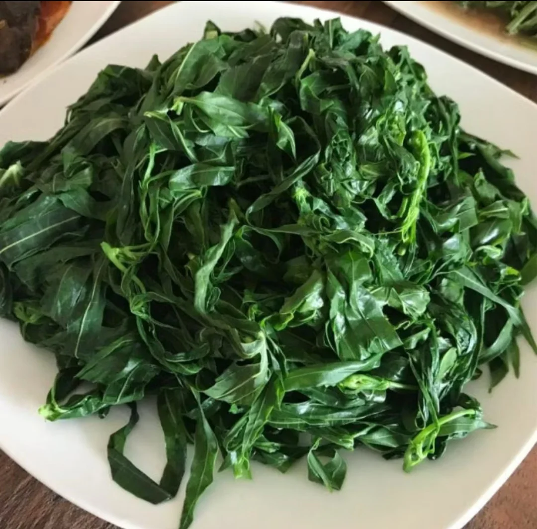 Daun Singkong Rebus