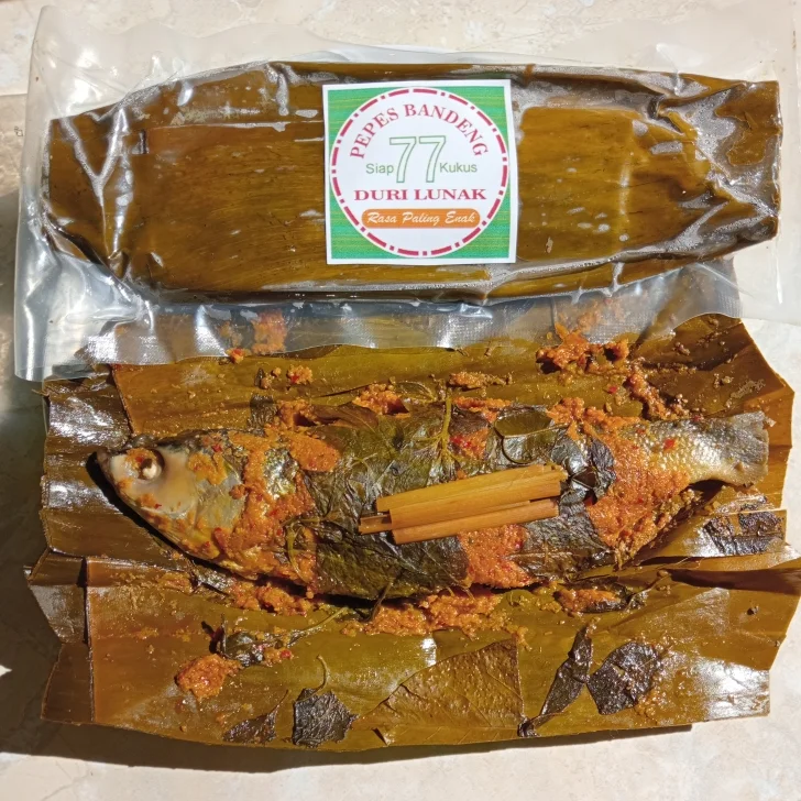 Pepes Bandeng Duri Lunak