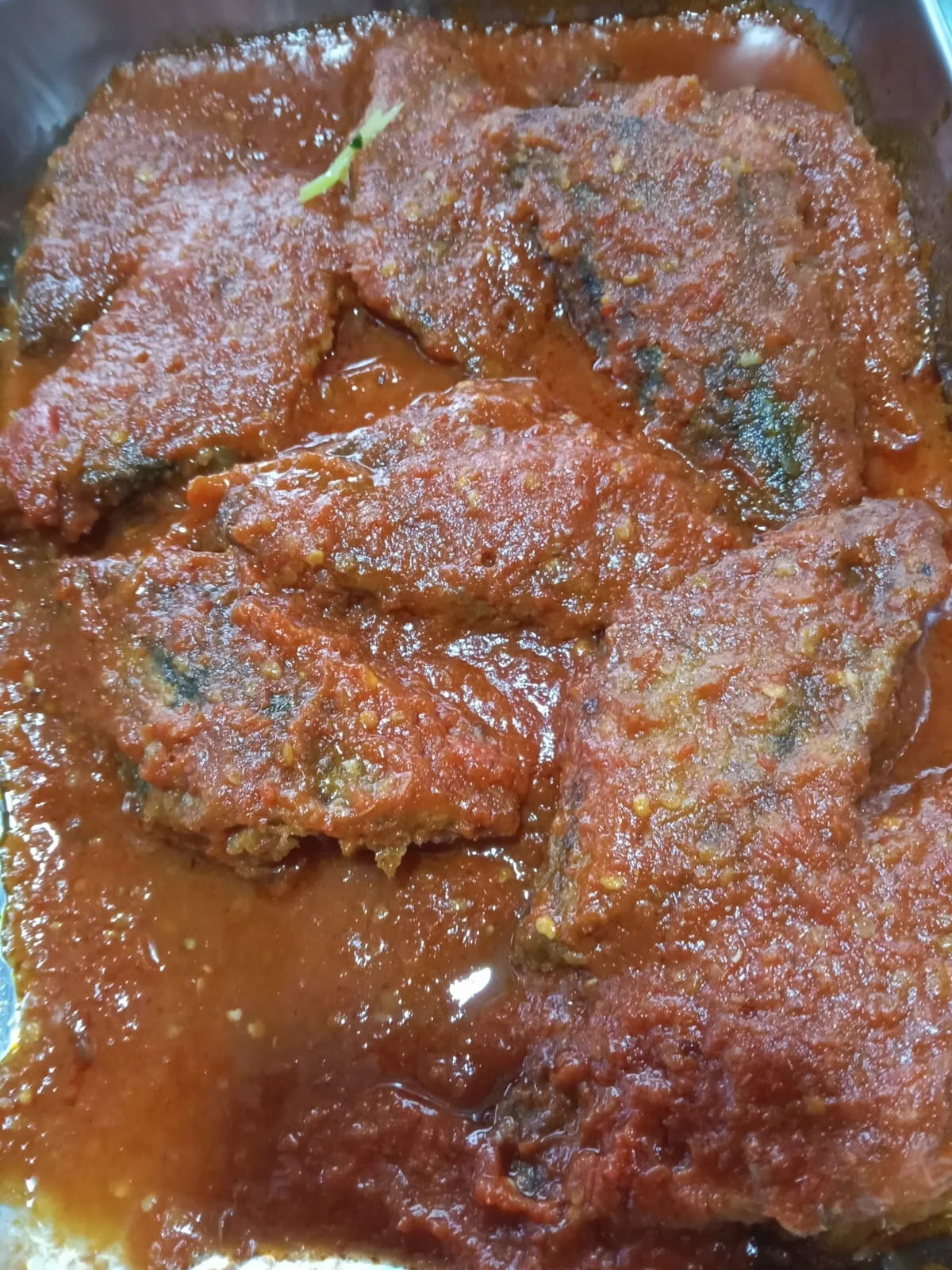 Ikan tongkol balado