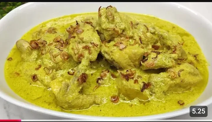 Opor ayam pejantan isi 3 pcs