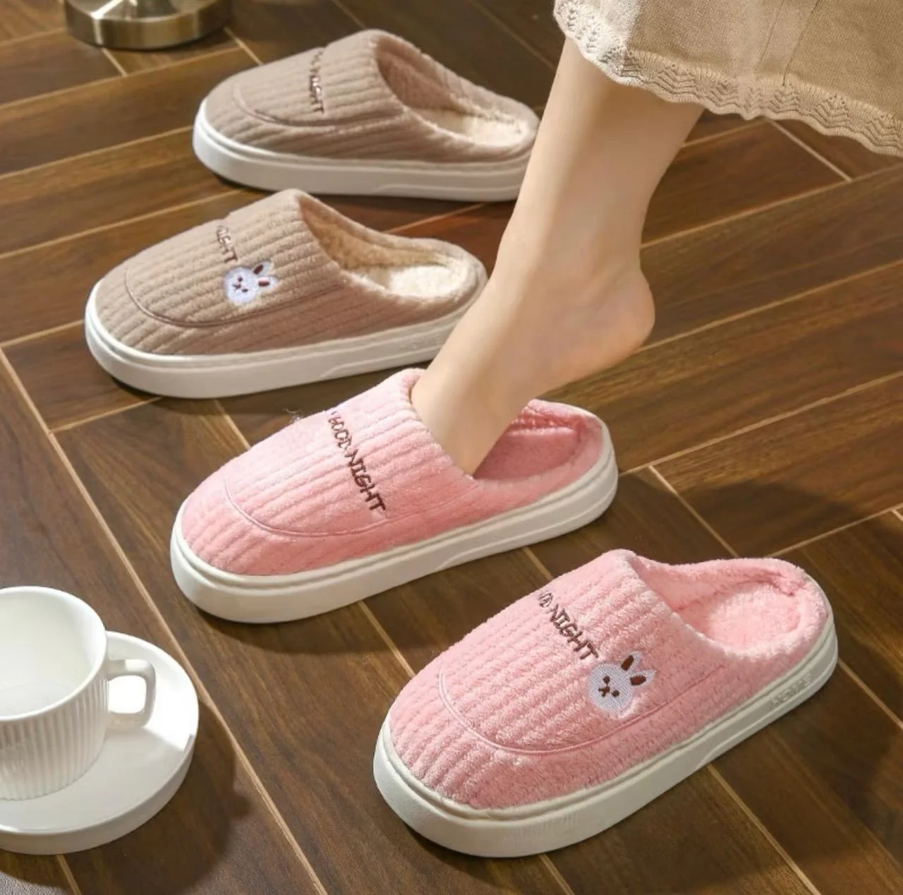 Sandal Pria Wanita Santai