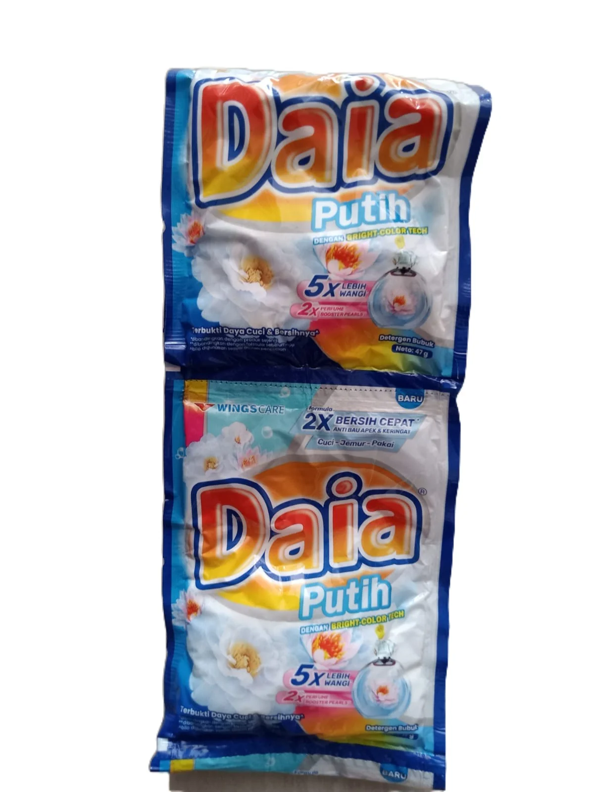 DAIA POWDER SACHET 45GR PUTIH