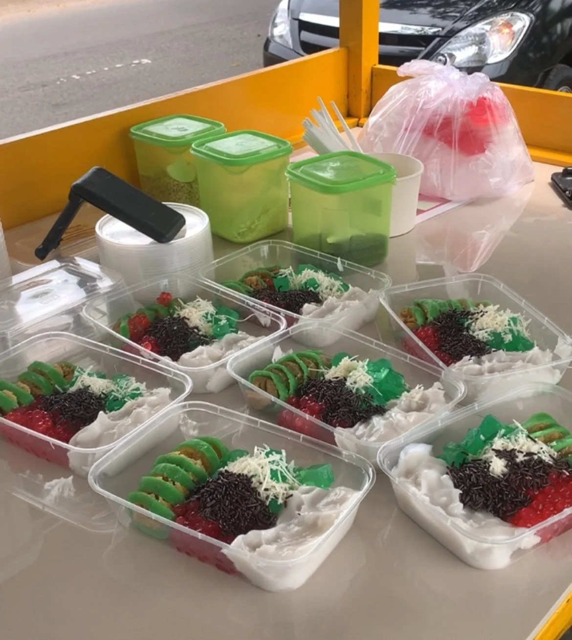 Espisjo besar OMBEN GEDEN
