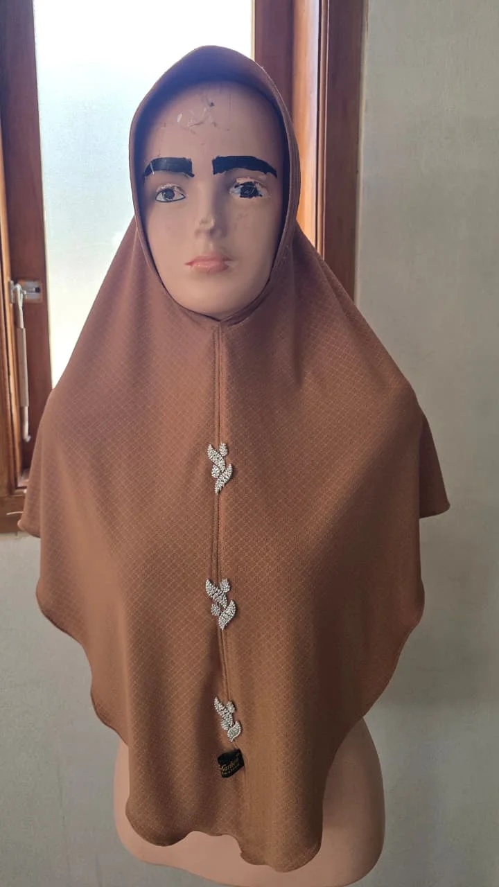 Oval payet bergo dewasa