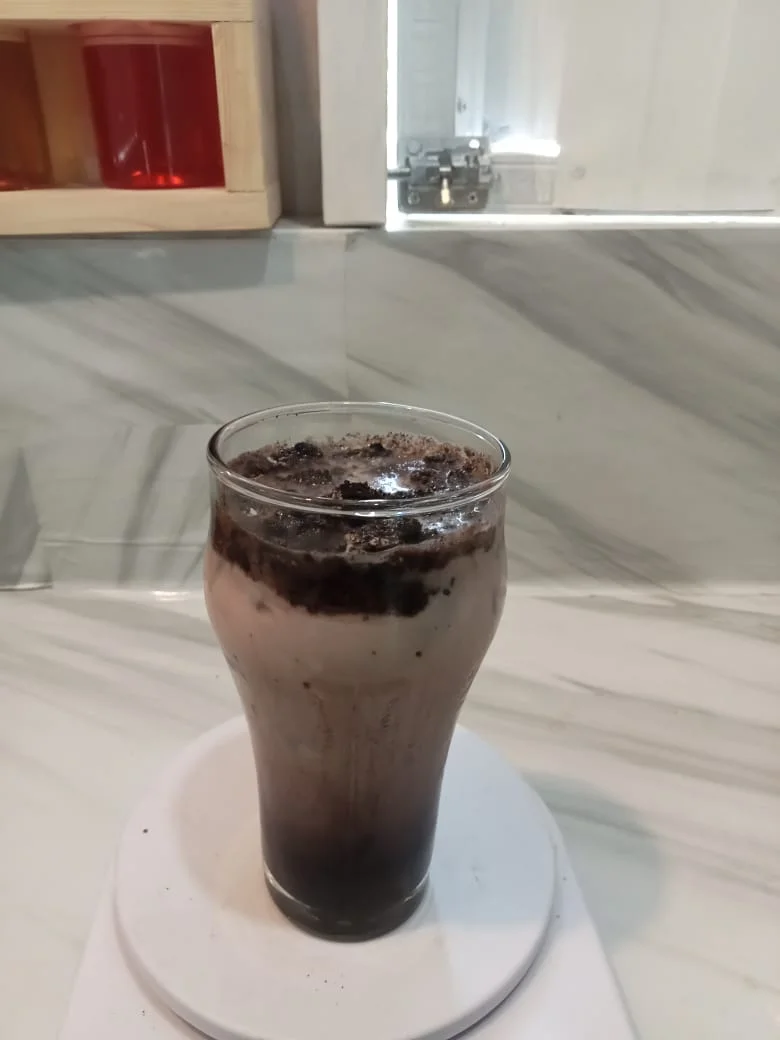 ICED CHOCHOLATE OREO