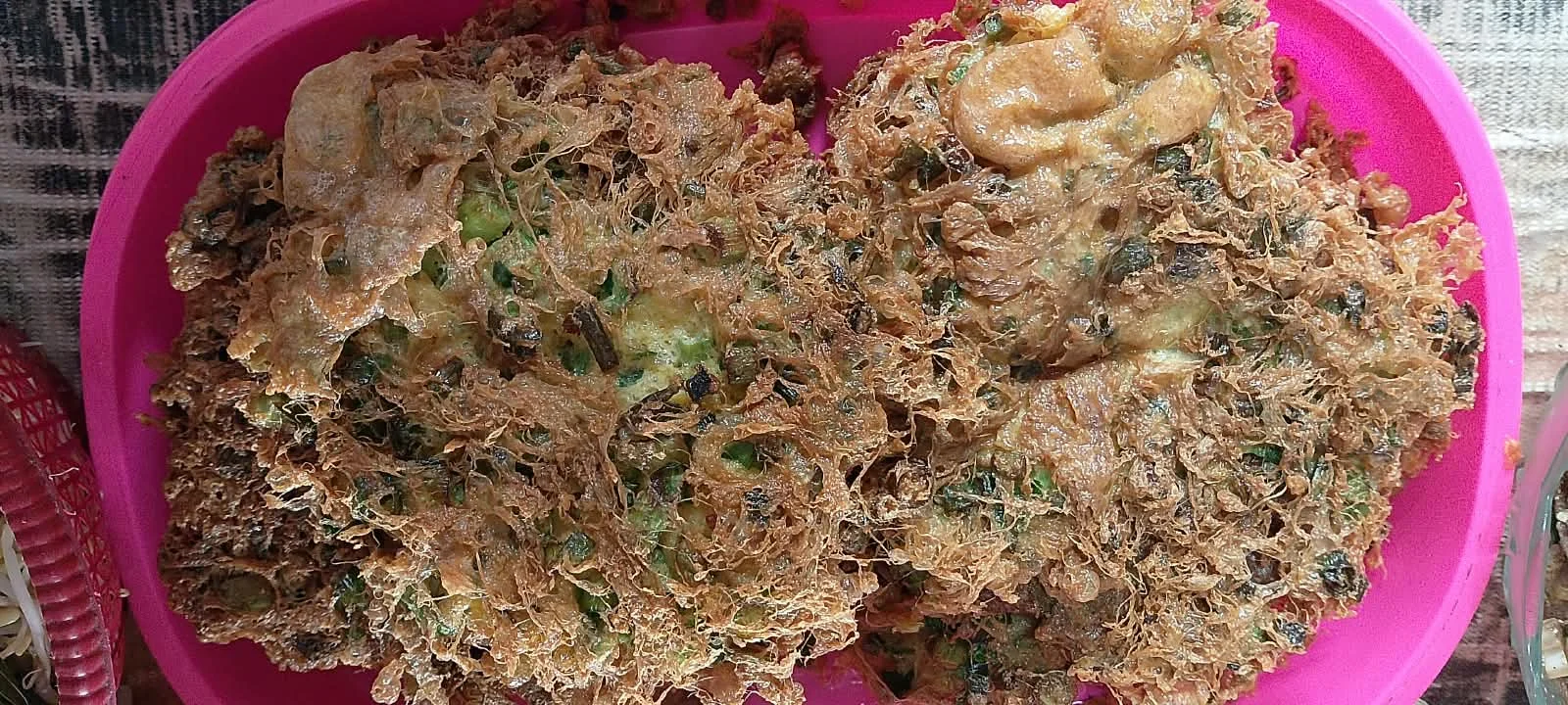 ayam bakar sambel dan lalapan dan nasi 25 rb