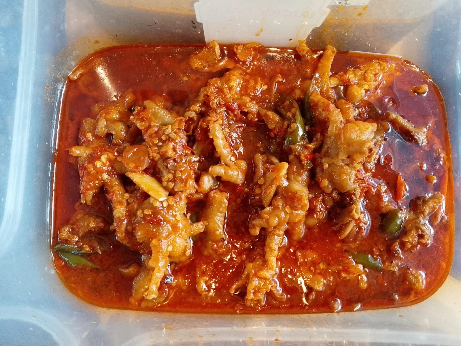 Ceker tanpa tulang kesurupan