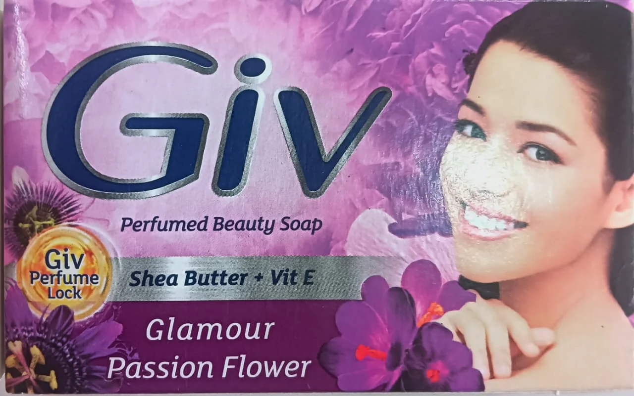 Giv glamour
