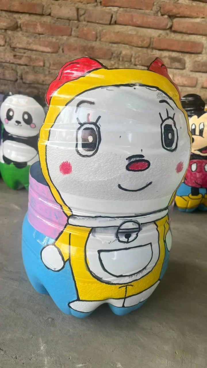 Pot kartun DORAMI